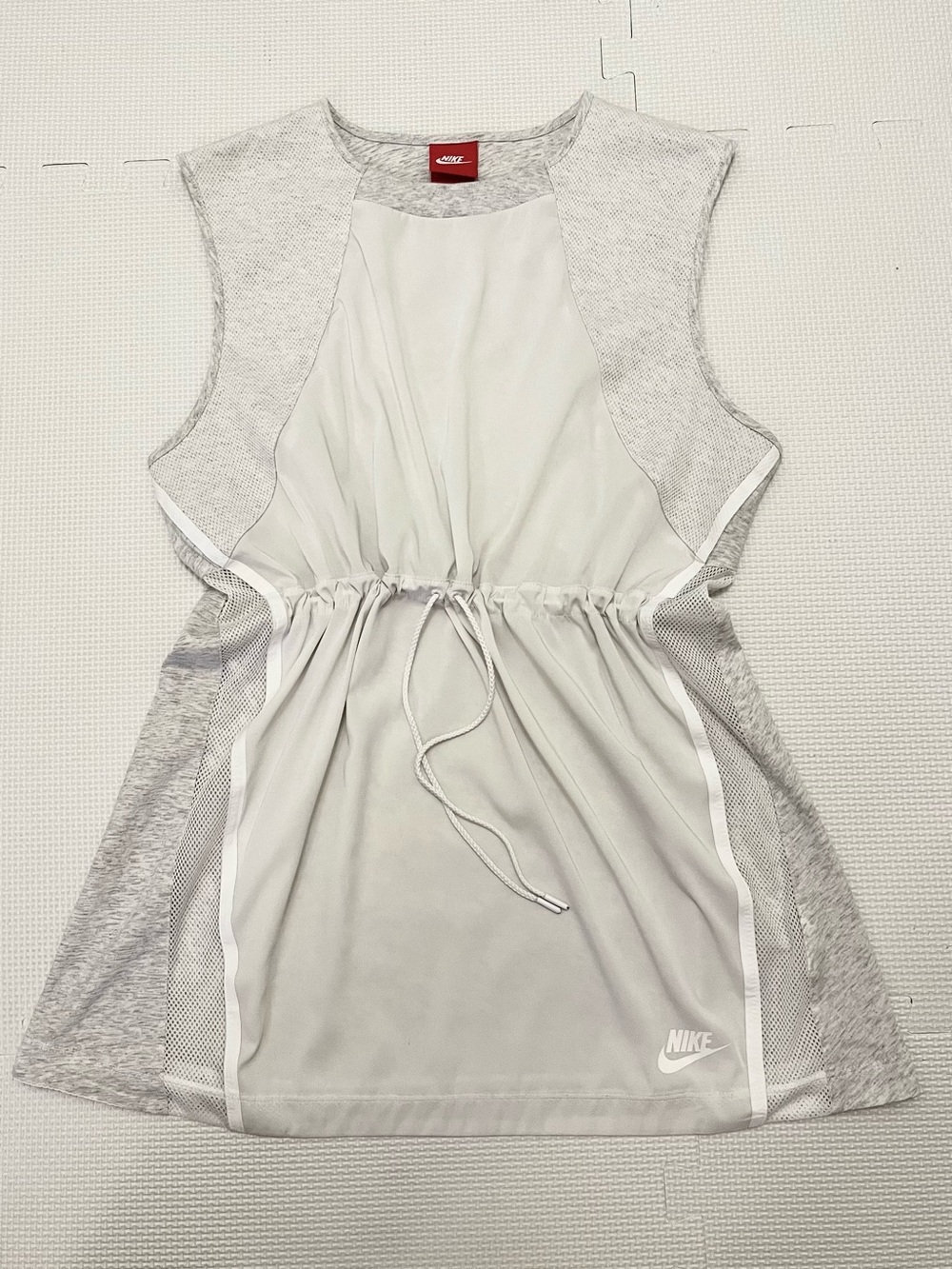 Nike Athletic Tank Top with breathable mesh and Drawstring Grey White M